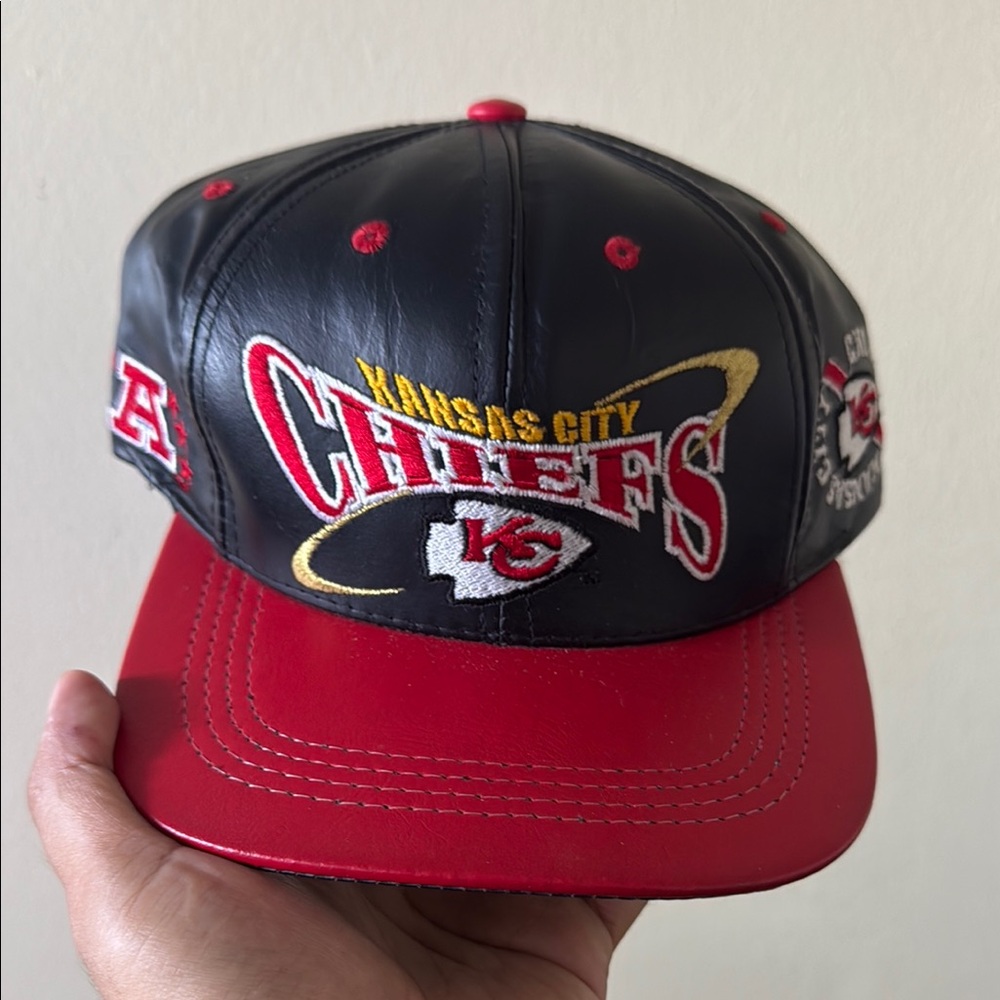 Kansas City Chiefs Black and Red Cap